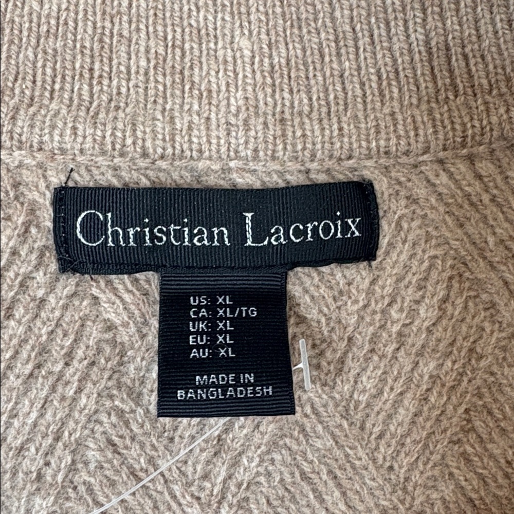 ⭐️ NWT- Christian Lacroix V-Neck merino wool and cashmere Sweater in Taupe- XL - Picture 3 of 10